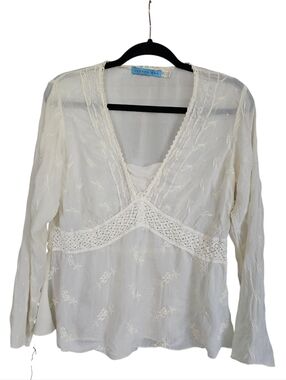 Johnny Was Cream Eyelet Crochet V-Neck Blouse